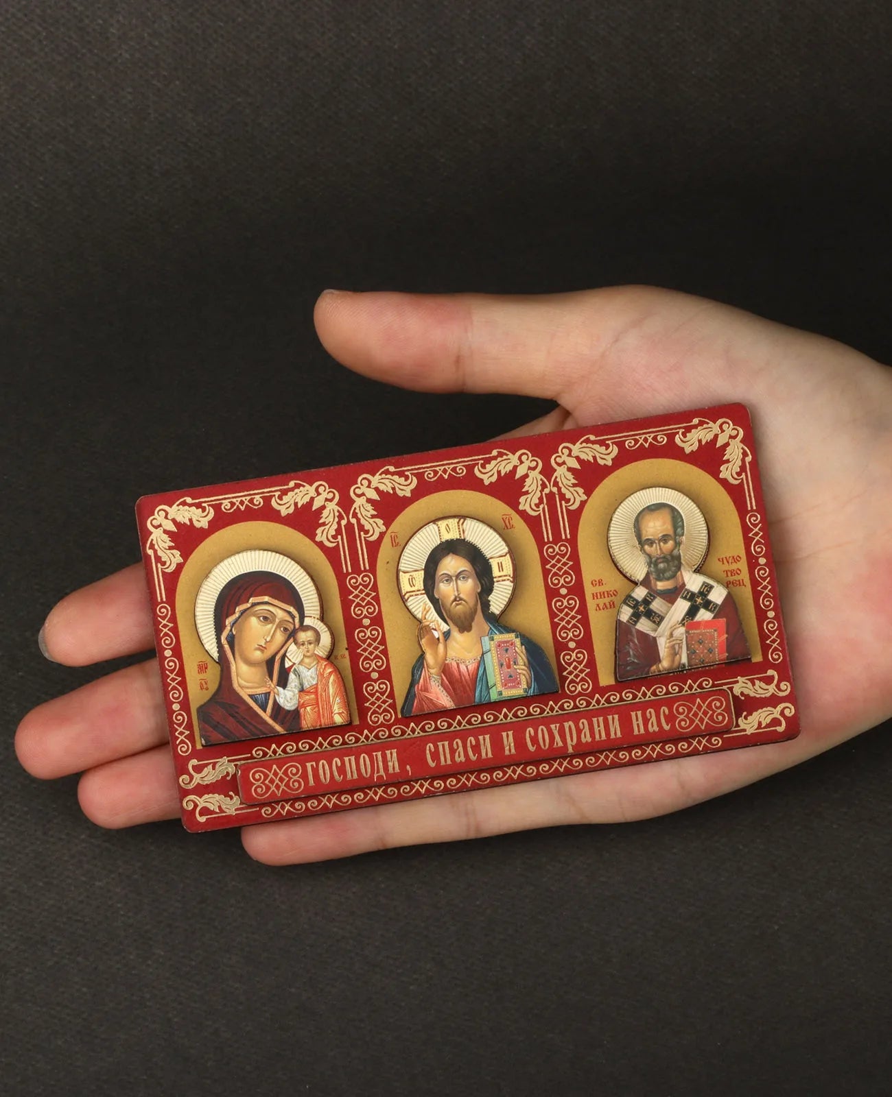 Orthodox Holy Icon Our Lady Theotokos Pantocrator Stickable Red Wood Ornament Car Wall Decor
