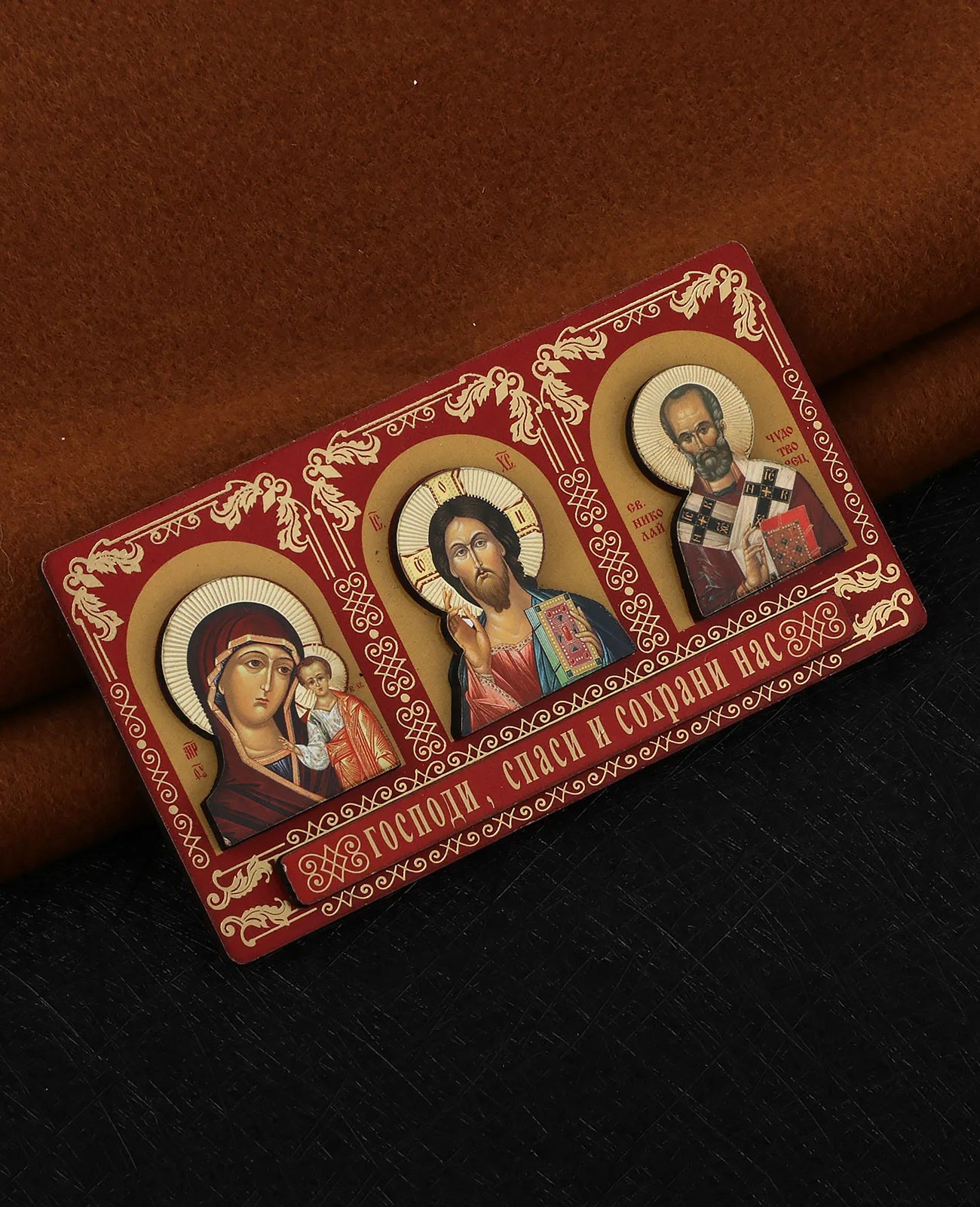 Orthodox Holy Icon Our Lady Theotokos Pantocrator Stickable Red Wood Ornament Car Wall Decor